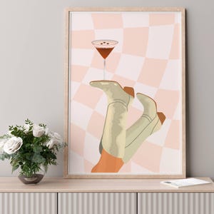 Impresión artística Bottoms Up, impresión de espresso martini, botas de vaquera occidental de estilo preppy de moda, arte de pared, póster de coqueta, arte de carrito de bar, Femme Fatale