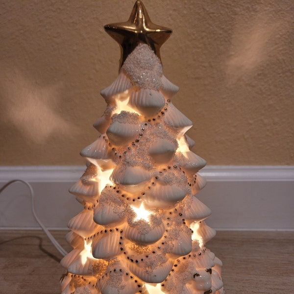 International Bazaar vintage white ceramic Christmas tree night light table lamp