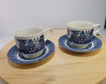 Vaisselle vintage en saule bleu - 2 tasses et soucoupes - marquée Churchill