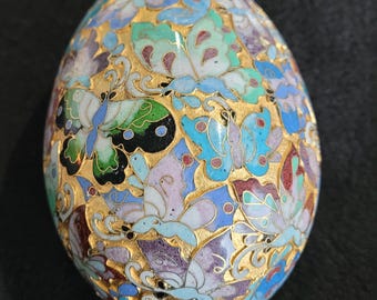 Vintage Chinese Oriental Cloisonné Egg Bronze Enamel Deep Carved W/Butterflies