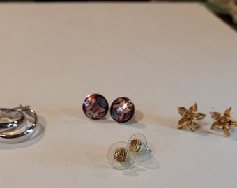 Four  pairs of vintage  pierced  earrings