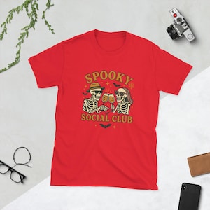 Spooky Social Club Shirt – Funny Halloween Ghost Party Tee Short-Sleeve Unisex T-Shirt