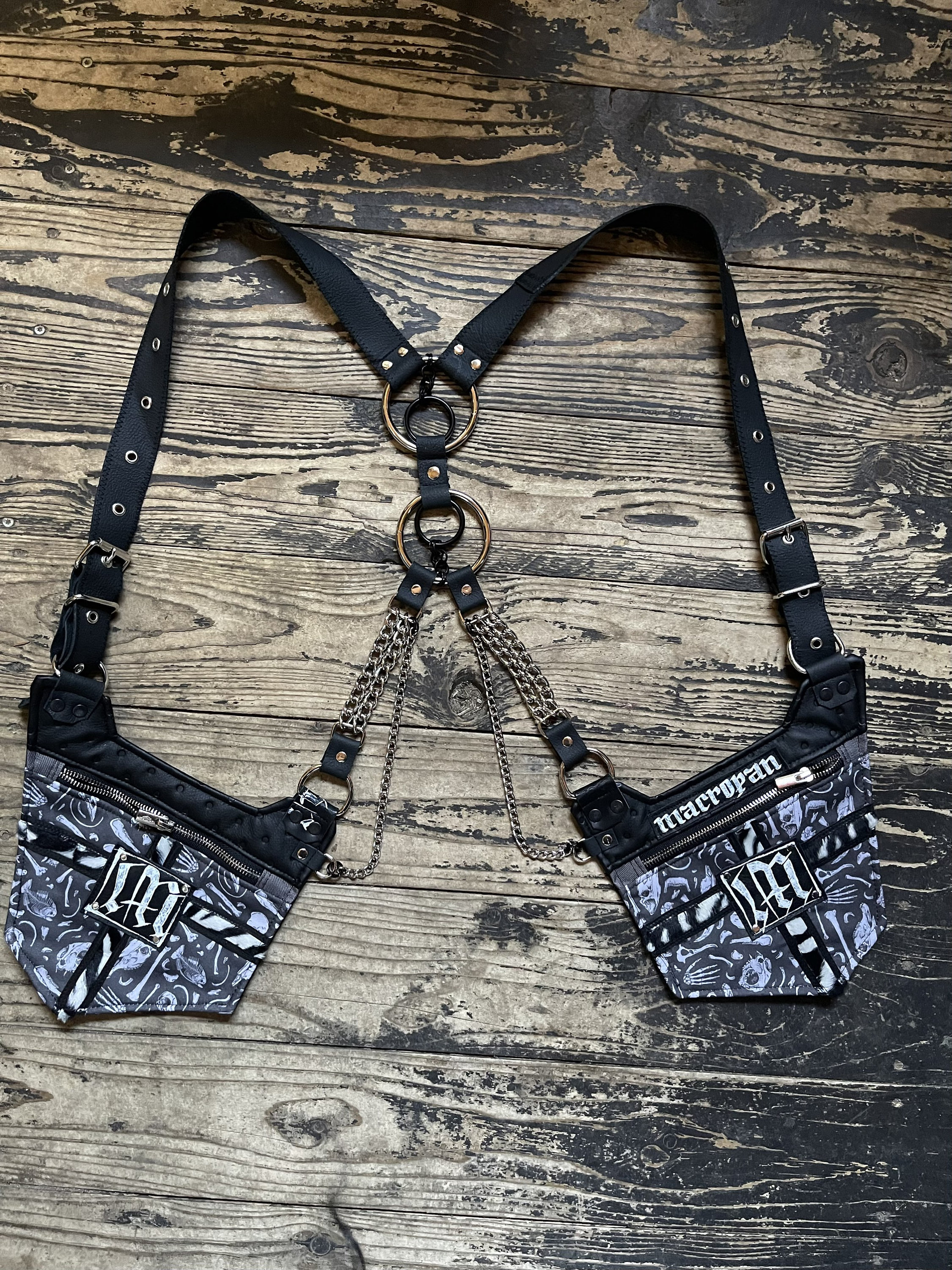 Calligraphy Halter Bag With Many Chains Holster Bag 