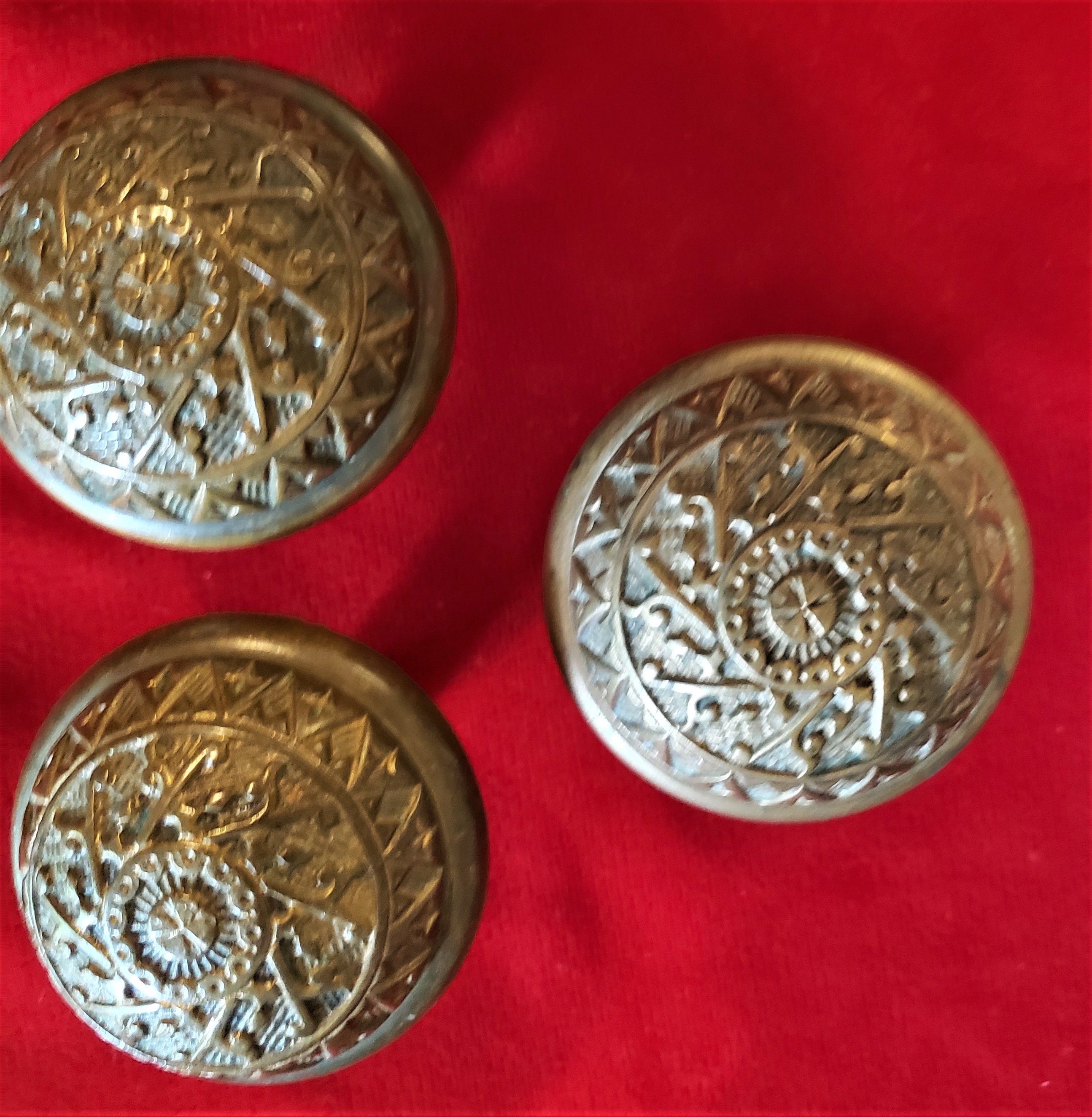 Windsor, Heavy Cast Bronze Door Knobs in Wonderful Vernacular Style