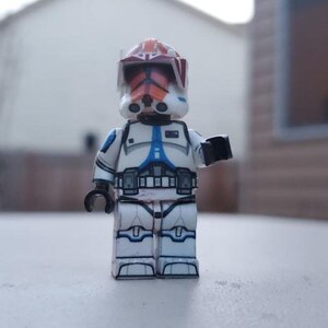 Lego Star Wars AV Figures Captain Vaughn 