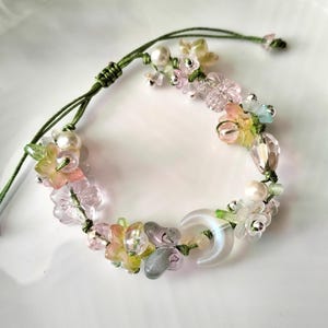 Summer Garden Flowers Fairy Bracelet, Fairycore, Forestcore, Cord Beaded Bracelet, Gift for Her, Green Theme Bracelet