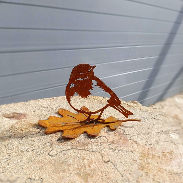 Rustic Metal Robin Garden Decor- Rusty Bird Sculpture- Garden Gift- Robin Steel Art