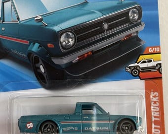 Hot Wheels 1975 Datsun Sunny Truck (B120) HYX36 Treasure Hunt 2025