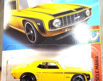 ホットウィール イエロー バンブルビー カマロ ZL1: マッスルマニア