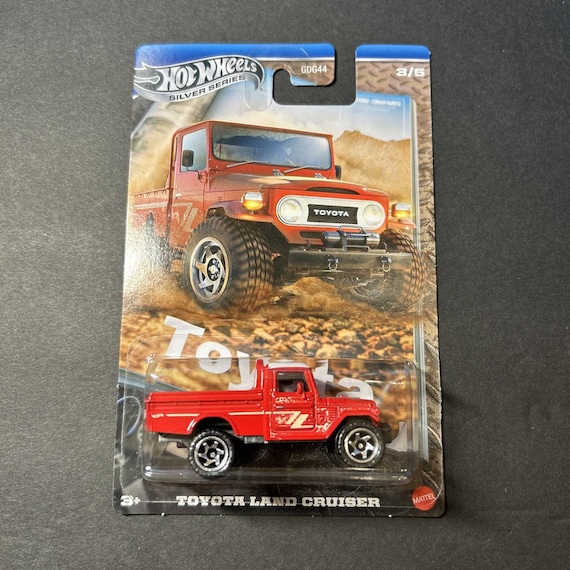 Hot Wheels Toyota Land Cruiser Walmart Exclusive Silver Series Off Road Red Collector's Edition