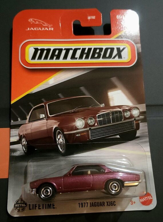 Matchbox 1977 Jaguar XJ6C Metallic Rose Gold - Collector's Edition