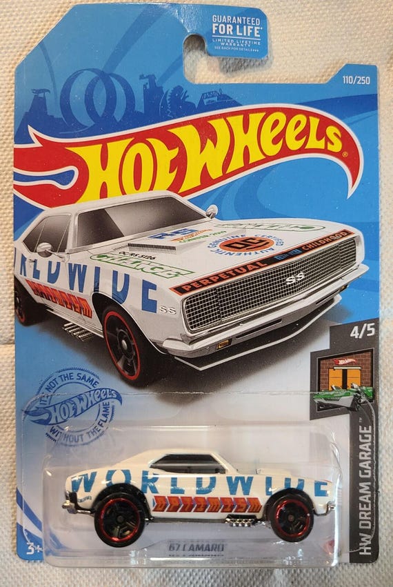 Hot Wheels 1967 Camaro Hw Dream Garage - White - Collector's Edition
