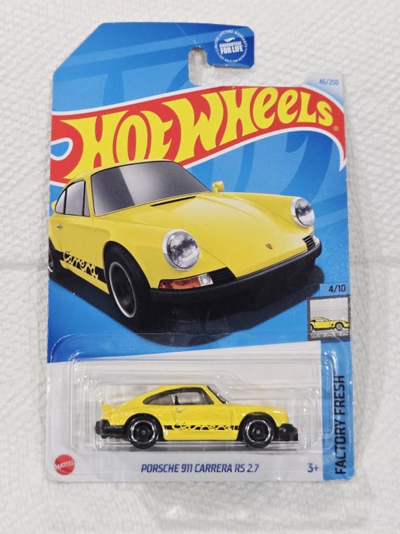 Hot Wheels Porsche 911 Carrera RS 2.7 Factory Fresh Yellow Collector's Edition