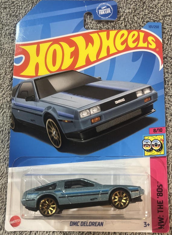 Hot Wheels DMC Delorean Hw The '80s Ice Blue - Collector's Edition