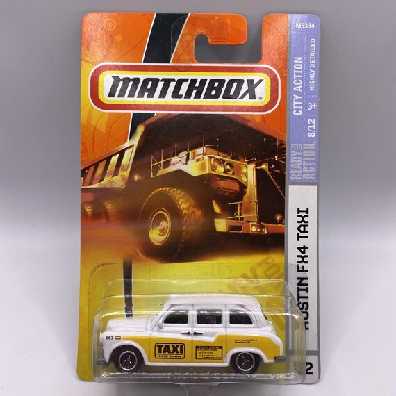 Matchbox Austin FX4 Taxi - White - Mbx City Action Collector's Edition