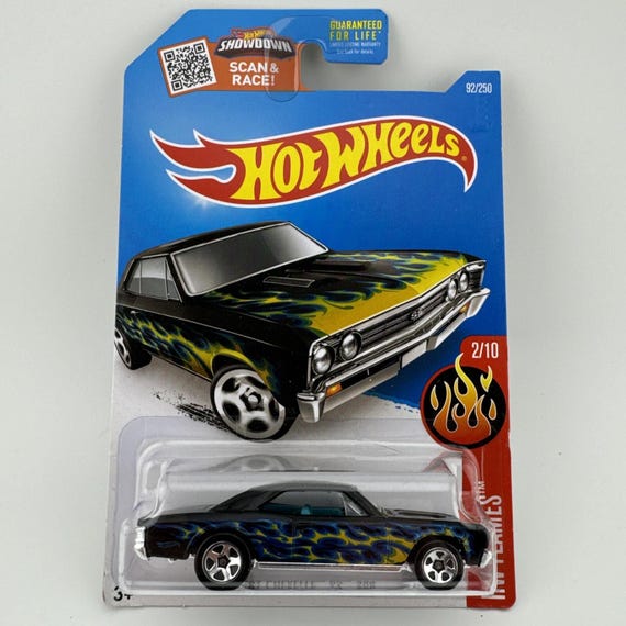 Hot Wheels 1967 Chevelle SS 396 HW Flames Black w/Chrome 5 Spokes Collector's Edition