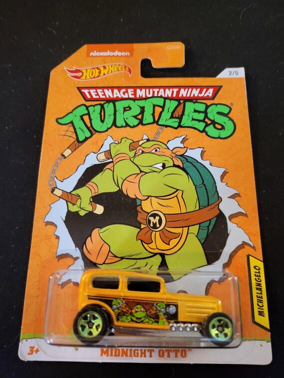 Hot Wheels Midnight OTTO Michaelangelo Teenage Mutant Ninja Turtles Yellow