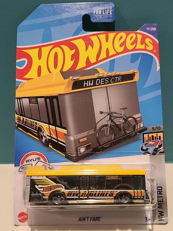 Hot Wheels Ain't Fare HW Airlines Bus Hw Metro - Yellow - Collector's Edition