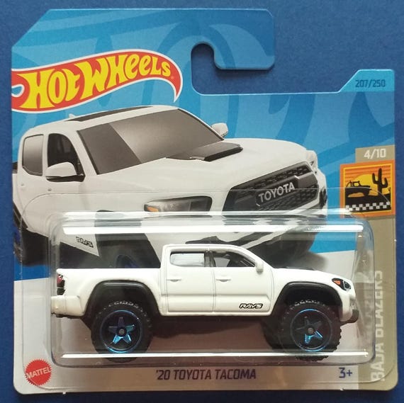 Hot Wheels Toyota Tacoma Hw Baja Blazers White