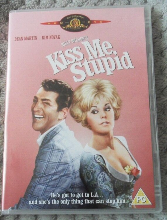 Kiss Me Stupid PAL R2 DVD PG . Dean Martin & Kim Novak.