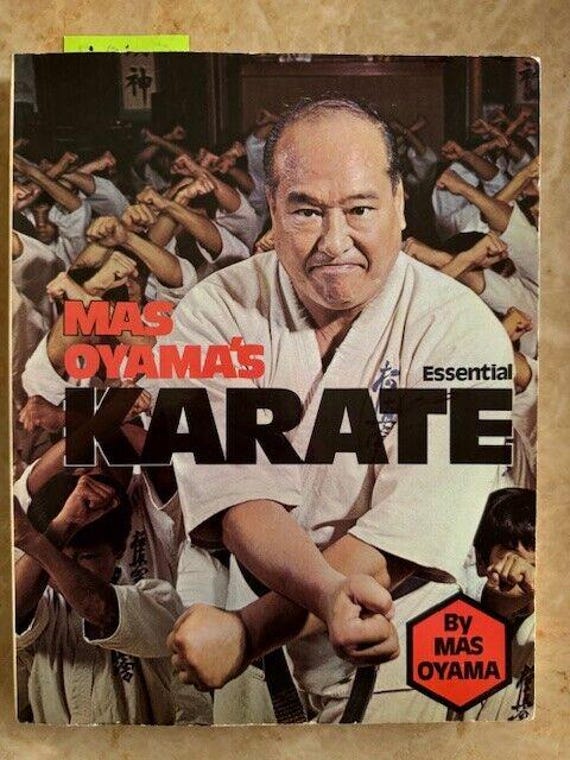 Mas Oyama's Essential Karate Vintage Paperback 1978