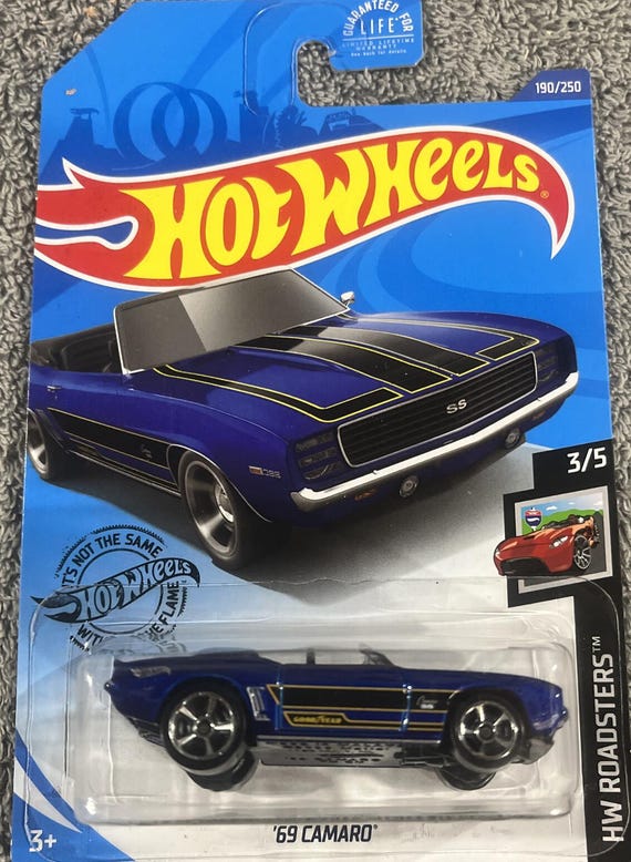 Hot Wheels 1969 Camaro Convertible Hw Roadsters Blue - Collector's Edition