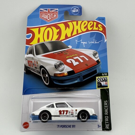 Hot Wheels 1971 Porsche 911 Magnus Walker Hw Retro Racers White - Red Collector's Edition