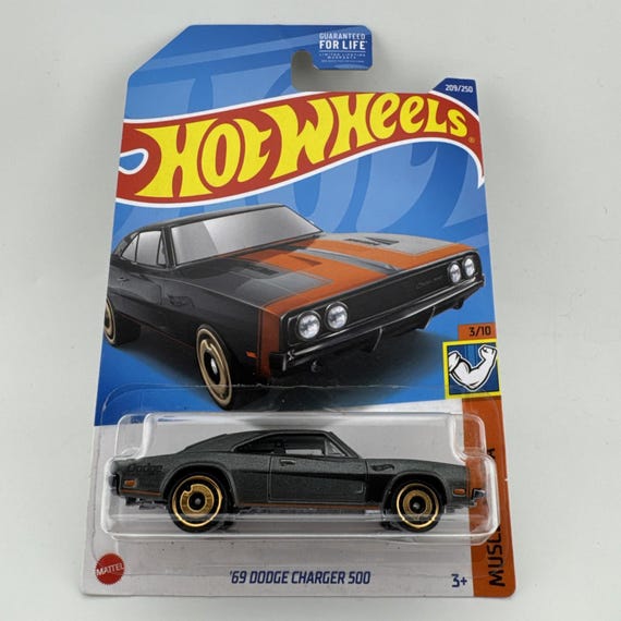 Hot Wheels 1969 Dodge Charger 500 HW Muscle Mania 3/10 Metallic Gray Collector's Edition