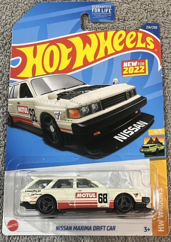 Hot Wheels Nissan Maxima Drift Car Hw Wagons Beige - Collector's Edition