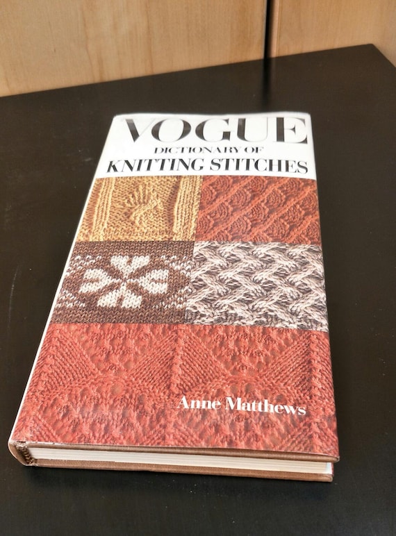 Vogue Dictionary of Knitting Stitches by Ann Matthews Hardback Book Gift David & Charles 1984