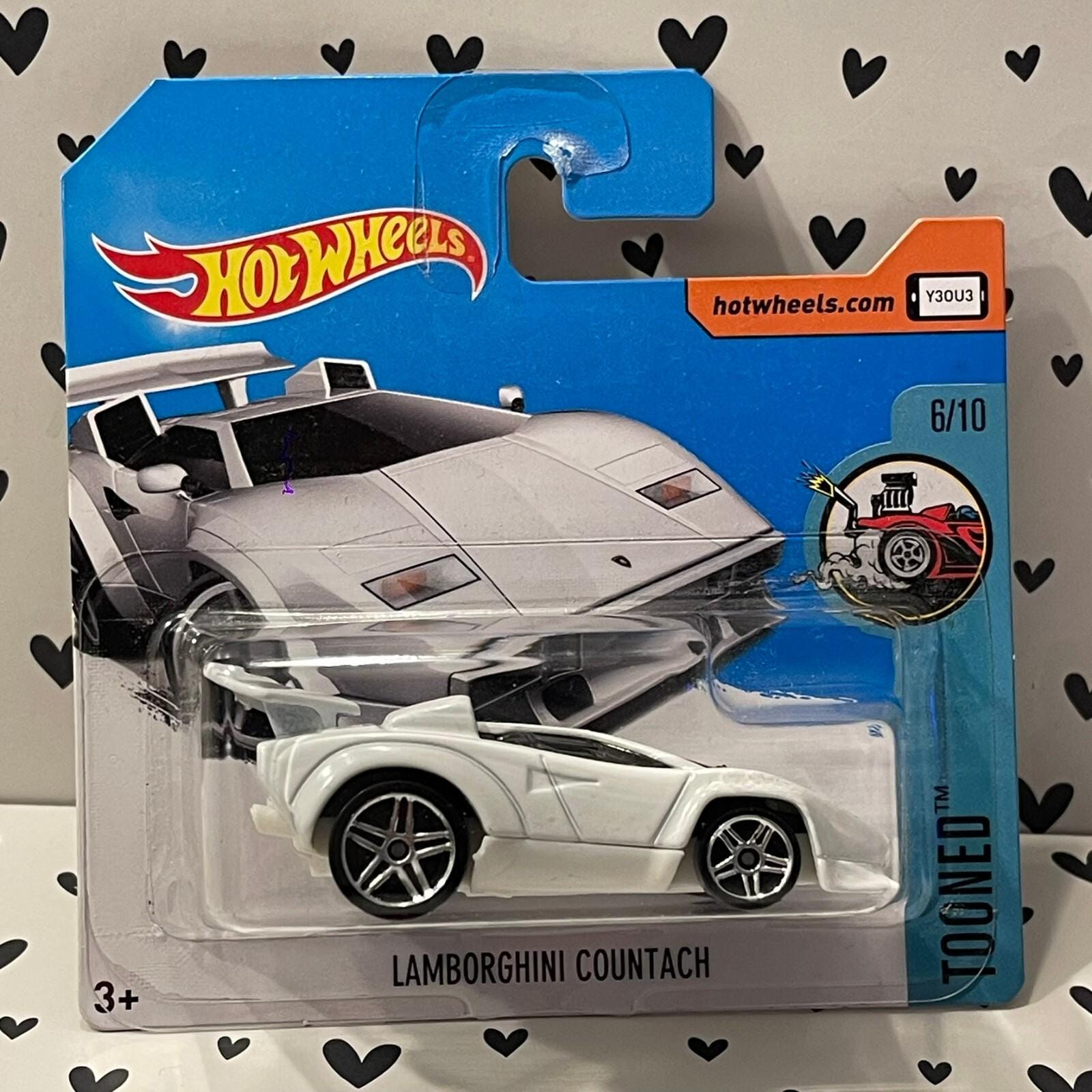 Carte Métal Personnalisée Hot Wheels Lamborghini Countach - échelle 1:64 - Design Au Choix - édition Limitée 2024
