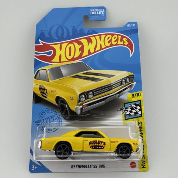 Hot Wheels 1967 Chevelle SS 396 HW Speed Graphics Yellow Collector's Edition
