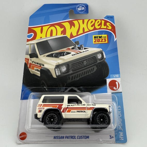 Hot Wheels Nissan Patrol Custom Hw J-Imports Off Road Beige Collector's Edition