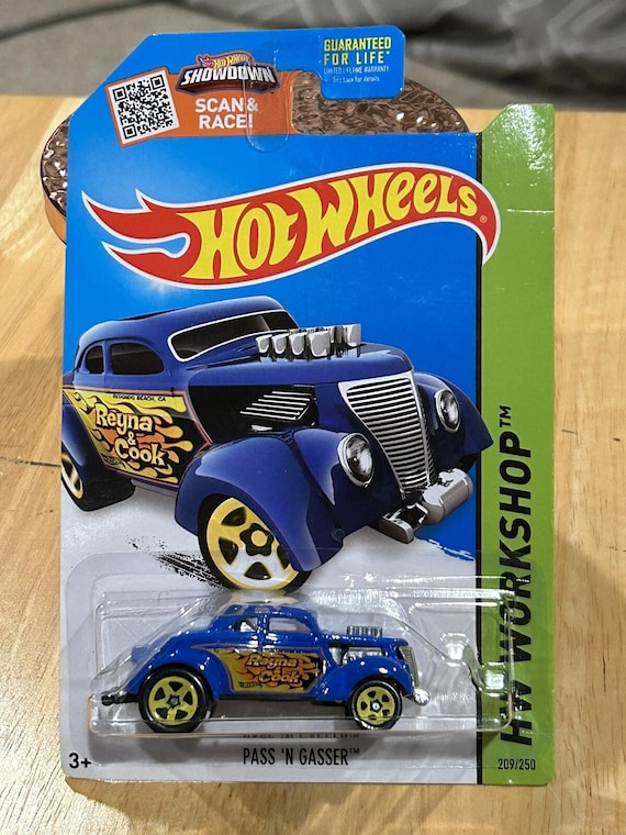 Hot Wheels Pass N Gasser HW Workshop Reyna & Cook Blue