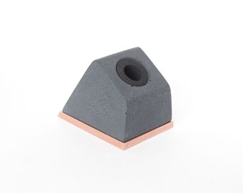Penwell Craftsman Deluxe Copper– Galaxy Black: The pen cap holder for capped fountain pens and rollerballs