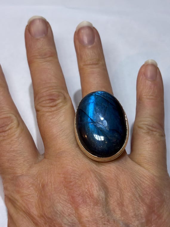 Blue Flash Labradorite Statement Ring • Vintage 9… - image 5