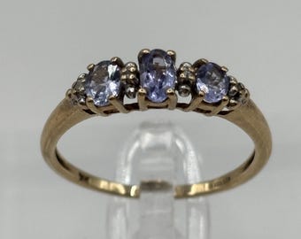 Vintage 9ct Gold Tanzanite Ring • Three-Stone Band, UK Size O