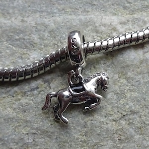 Horse necklace pandora deals