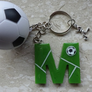 Fútbol - Llavero de letras de resina epoxi / Colgante de fútbol / Idea de regalo para fanáticos del fútbol / Accesorios deportivos de fútbol / Llavero / Llavero