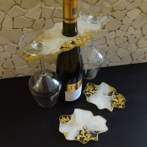 Handmade Epoxy Resin Wine butler Set - Wine holder & 2 Wine glass coasters