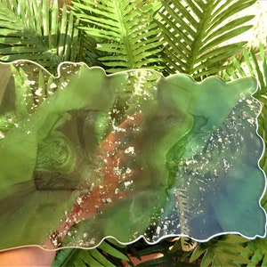 Epoxy Resin Tray - Handmade | Trinket Tray | Table Decoration | Home Decor | Gift Idea