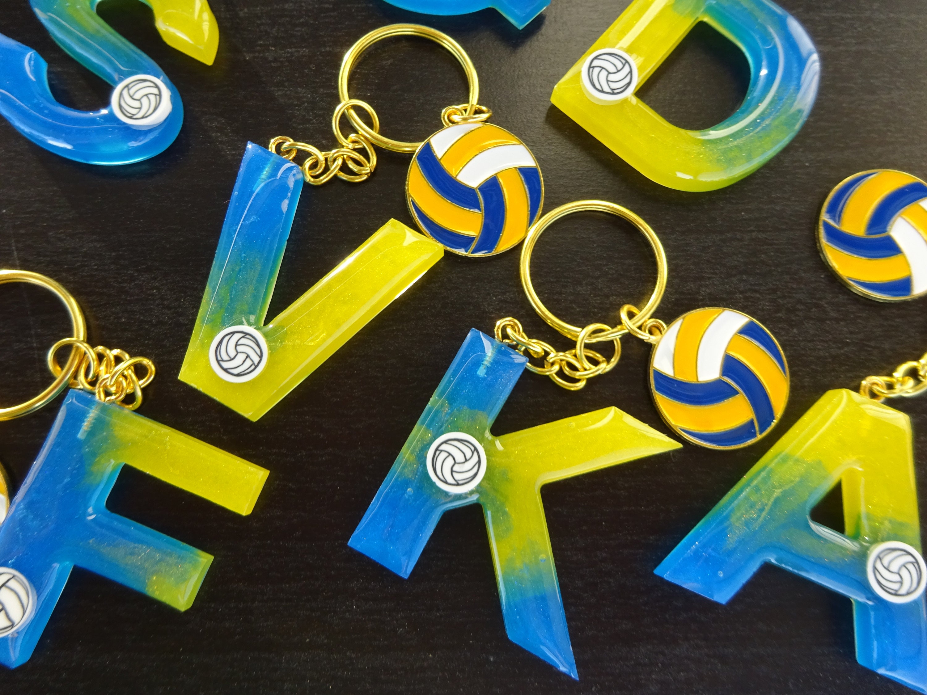 Volleyball Epoxy Resin Initial Letter Keychain | Volleyball Sports Bag Tag | Volleyball Fan Gift Idea | Key ring / fob | Sport bag trailer