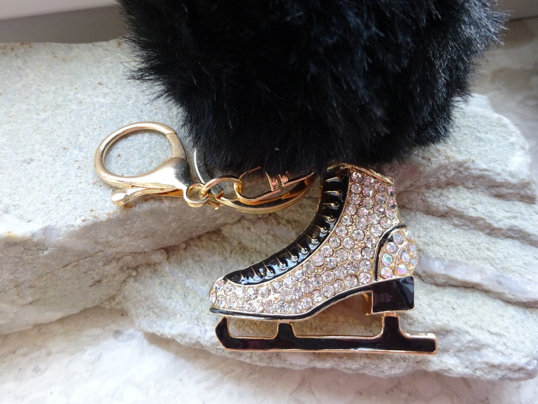 Ice Skate Keychain/ Sports Bag Pendant Trailer Ice Skating/ Figure