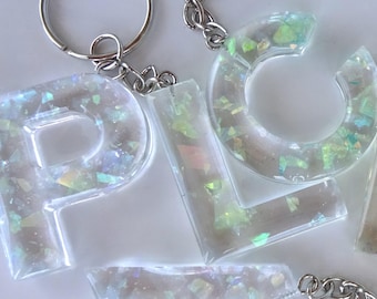 Hologramm Epoxidharz Buchstaben Schlüsselanhänger – Personalisierbares Geschenk | Kunstharz Buchstabe A–Z | Resin Buchstaben