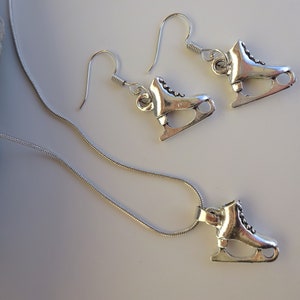 Necklace and Earrings with Ice Skating motive / Skating shoes for Ice Skate Fans / Figure Skating Jewelry / Gift Idea