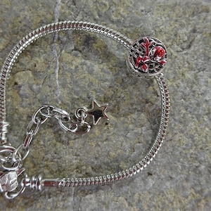Armreif Spider-Man - Charm Anhänger / Spider Man Armband / Armband und Anhänger kompatibel mit den meisten Schmuckmarken / Geschenkideen