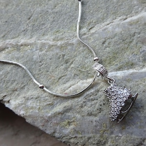 Necklace / Collar with Ice Skating motive - Skating shoe for Ice Skate Fans | Figure Skating Necklace | Gift Idea