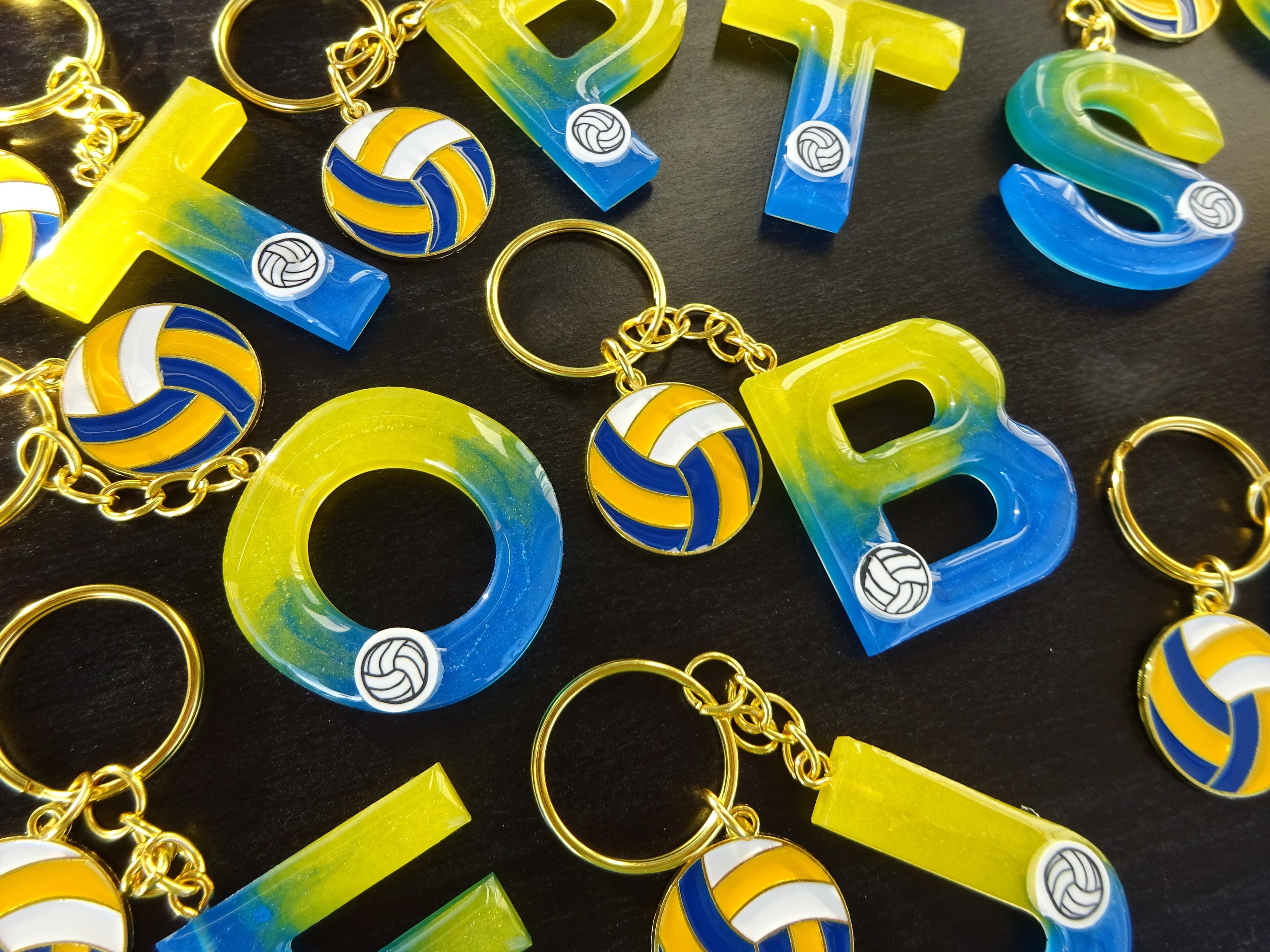 Volleyball Epoxy Resin Initial Letter Keychain | Volleyball Sports Bag Tag | Volleyball Fan Gift Idea | Key ring / fob | Sport bag trailer
