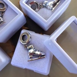 Figure Skating Jewelry – Ice Skate Pendant on Necklace or Bracelet | Gift Idea for Ice Skating Fans & Winter Sports Lovers| Ice skater charm