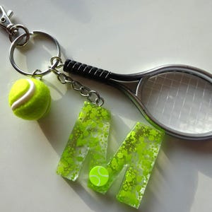 Tennis Epoxidharz Buchstabe Schlüsselanhänger/ Tennis Sporttaschen Anhänger/ Tennisschläger Anhänger/ Tennisfan Geschenkidee/ Schlüsselbund